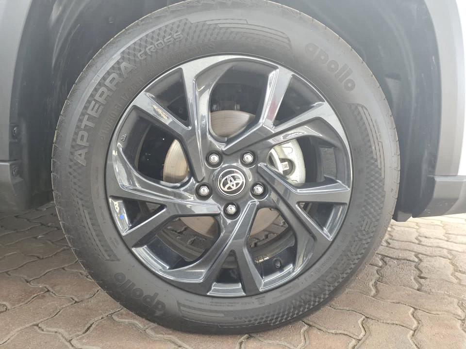 Photo 16 of 21