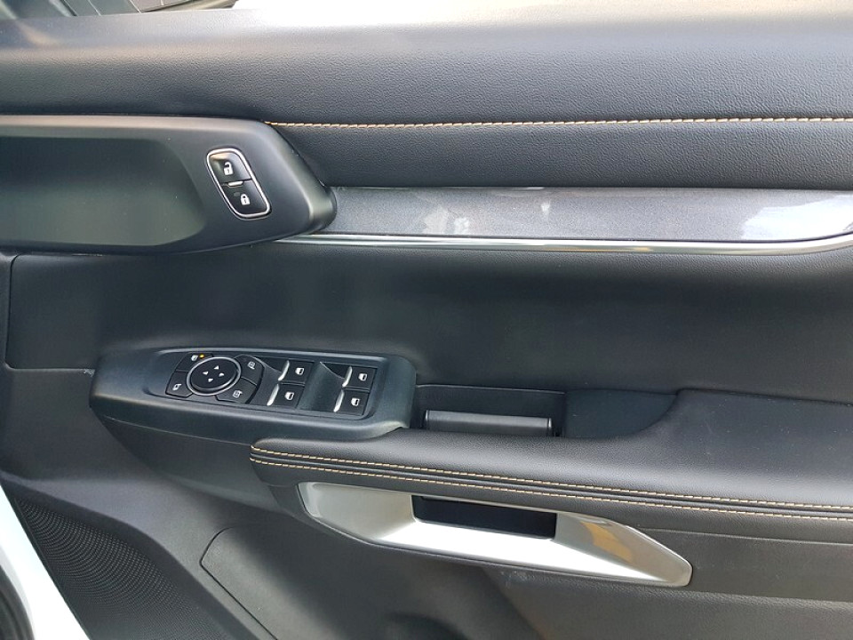 Photo 13 of 20