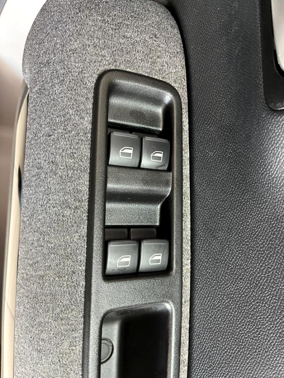 Photo 14 of 19