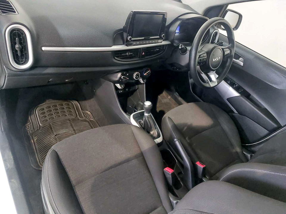 Photo 11 of 20