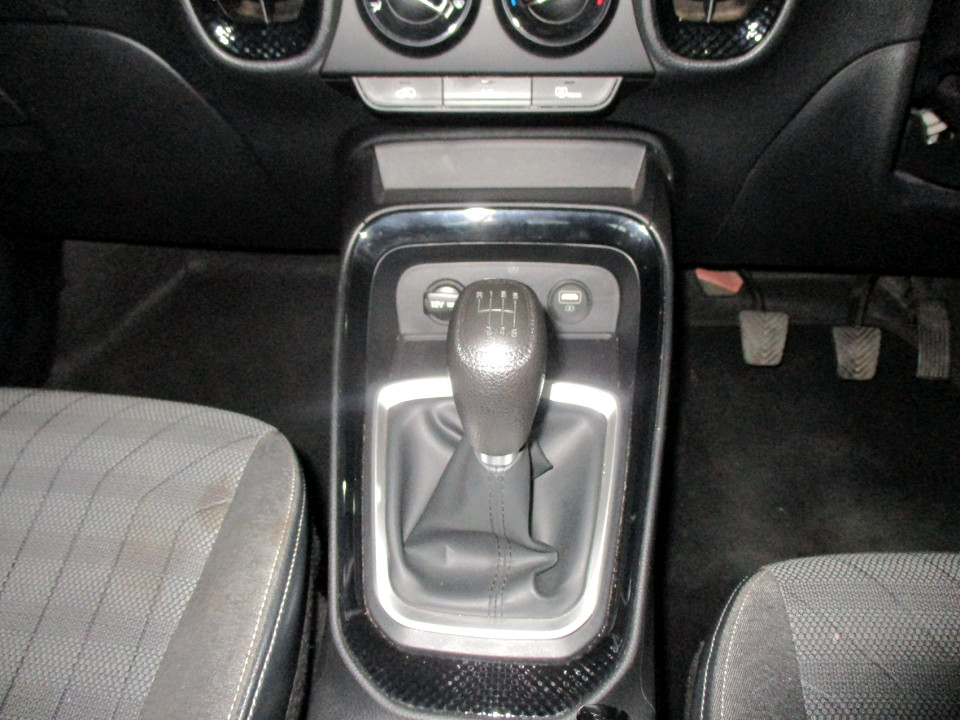 Photo 8 of 21