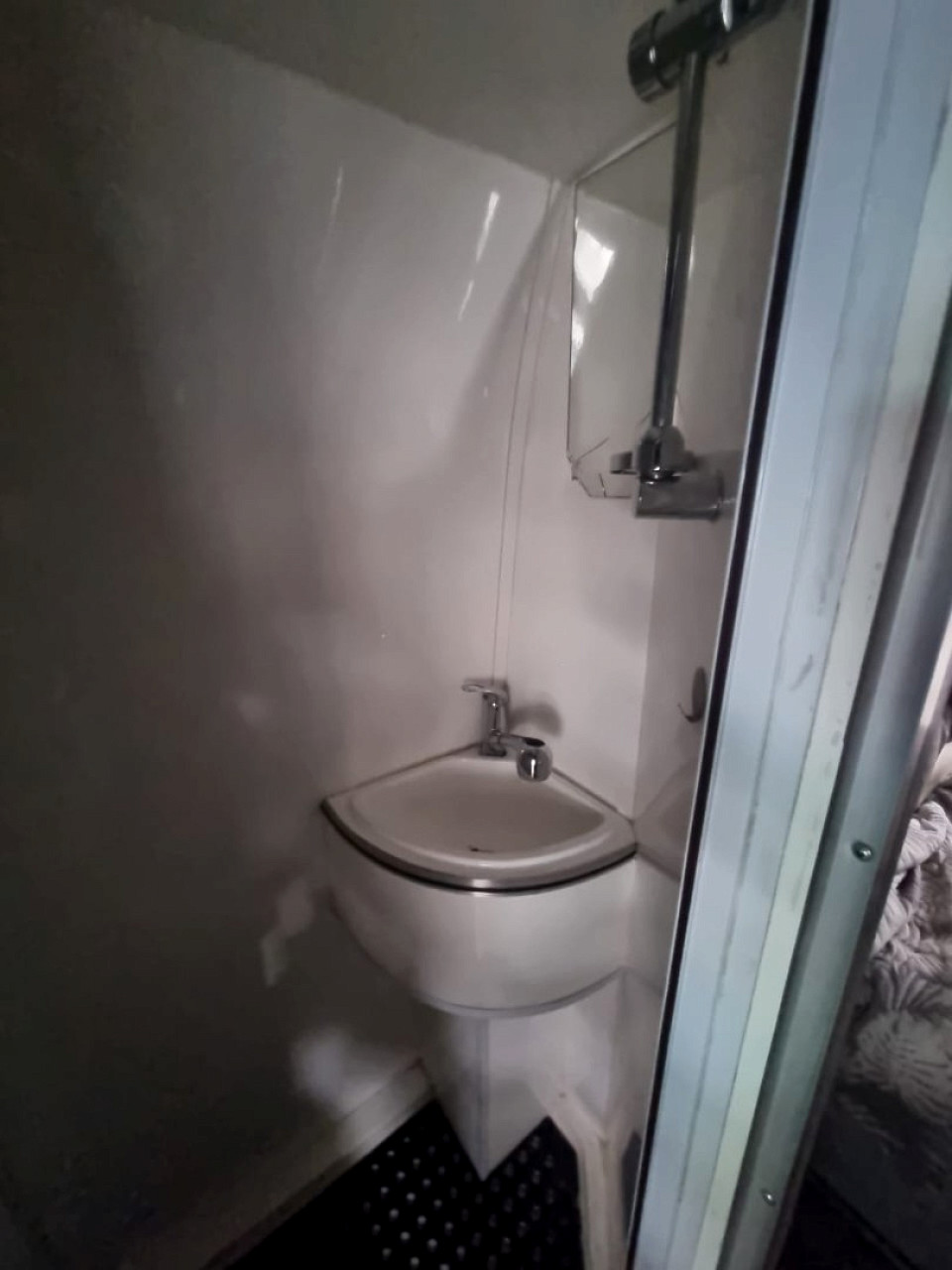 Photo 8 of 20