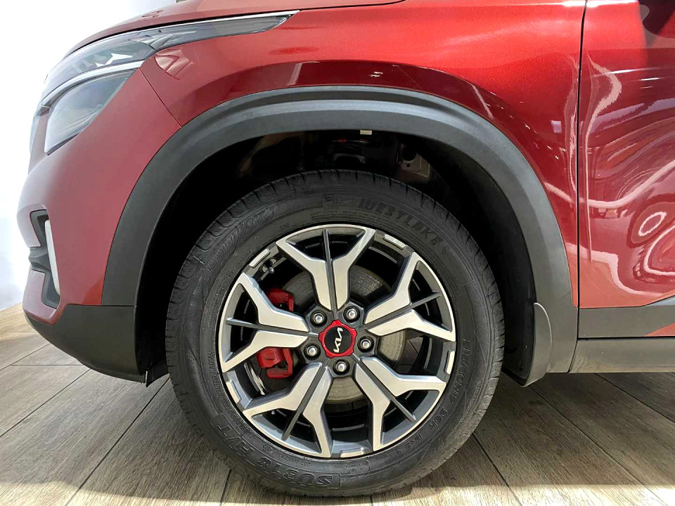 Photo 6 of 20