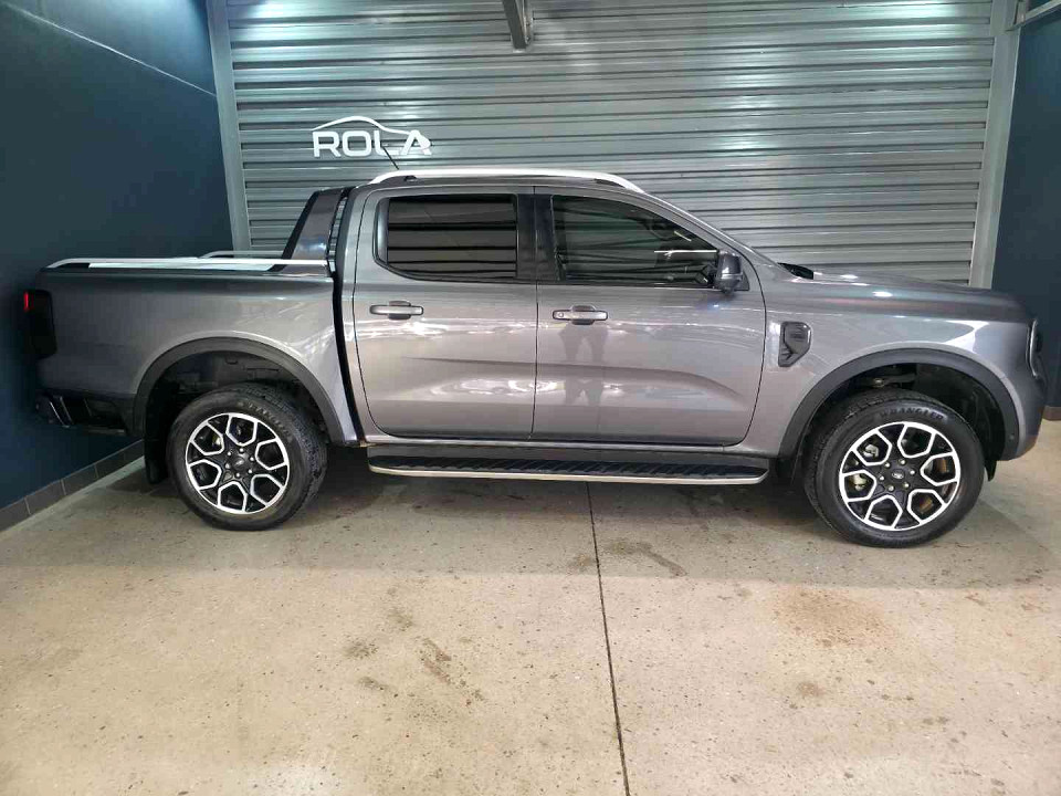 Photo 2 of 18