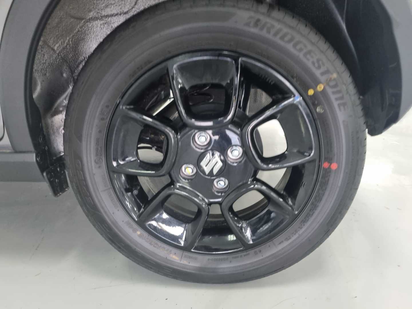 Photo 4 of 10