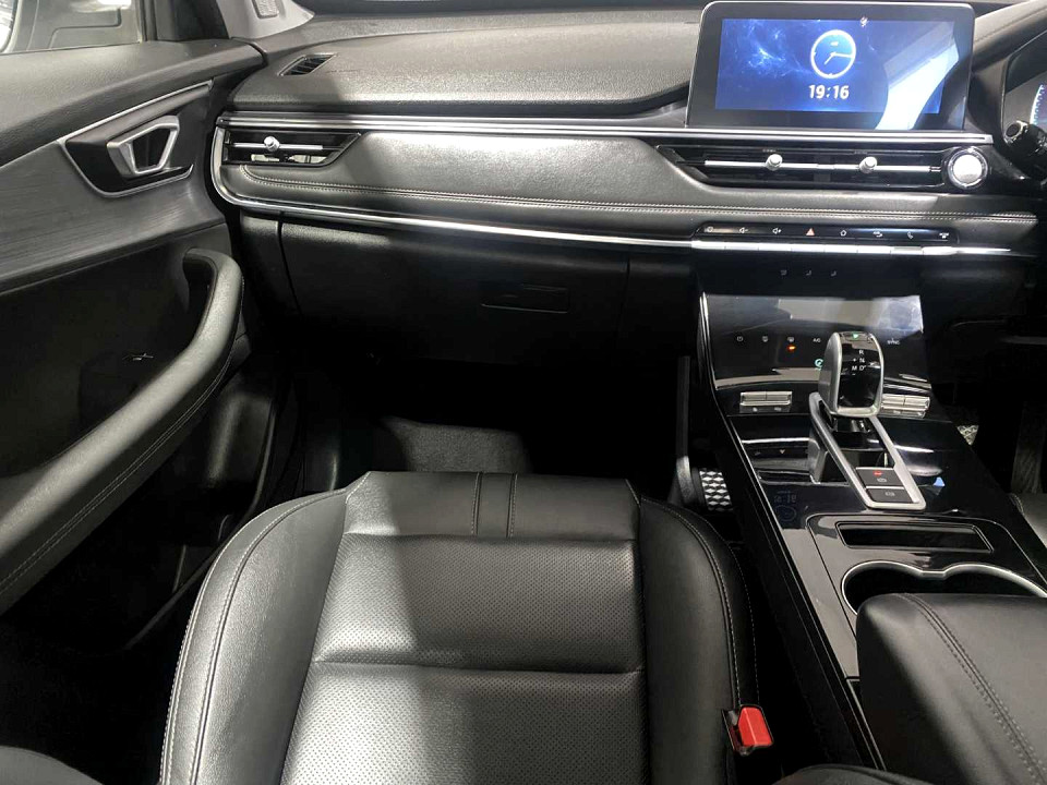 Photo 15 of 20