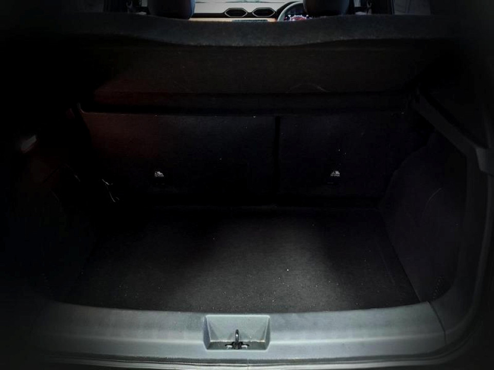 Photo 9 of 20