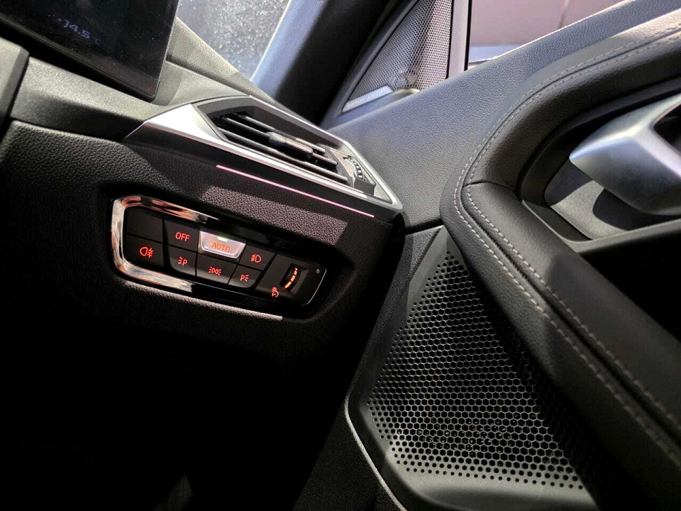 Photo 18 of 20