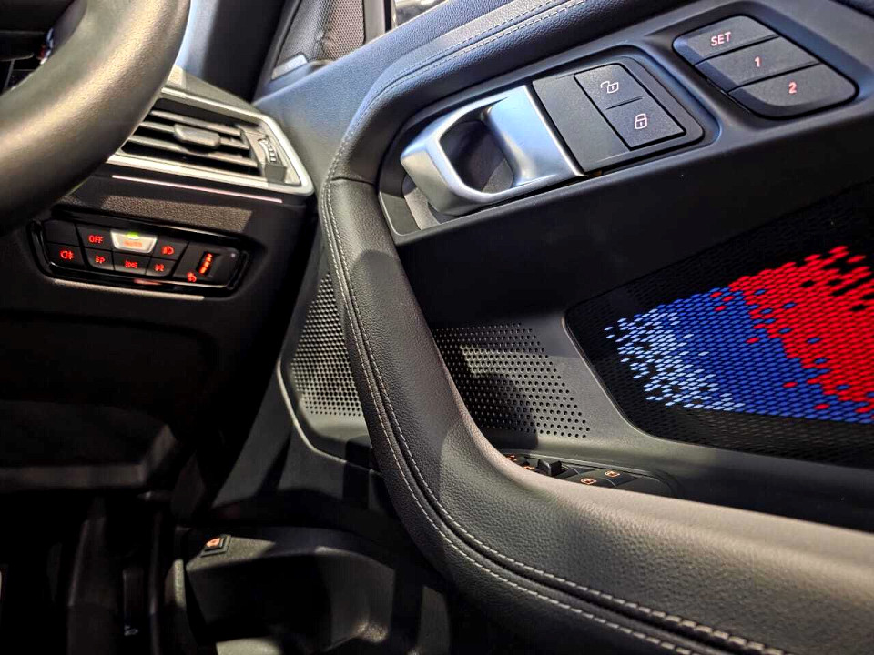 Photo 19 of 20