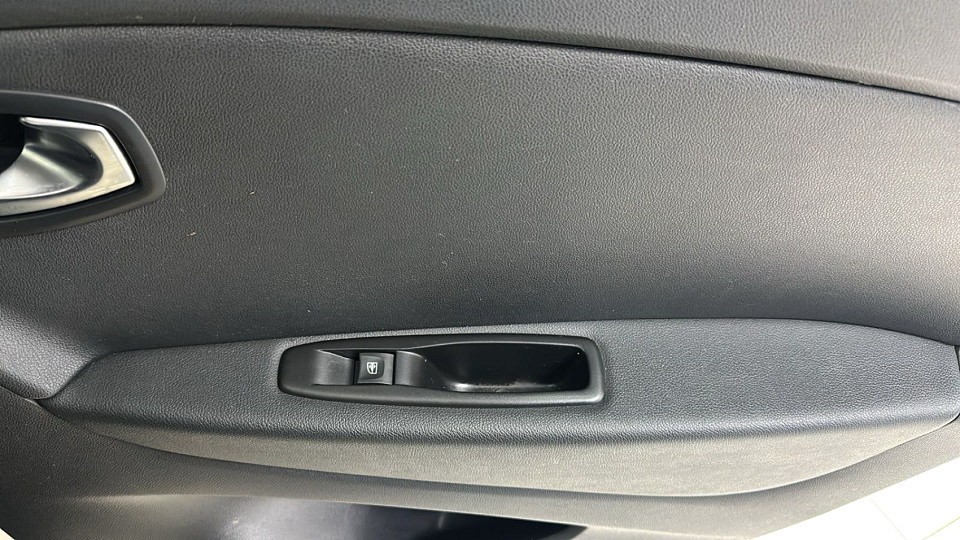 Photo 15 of 20