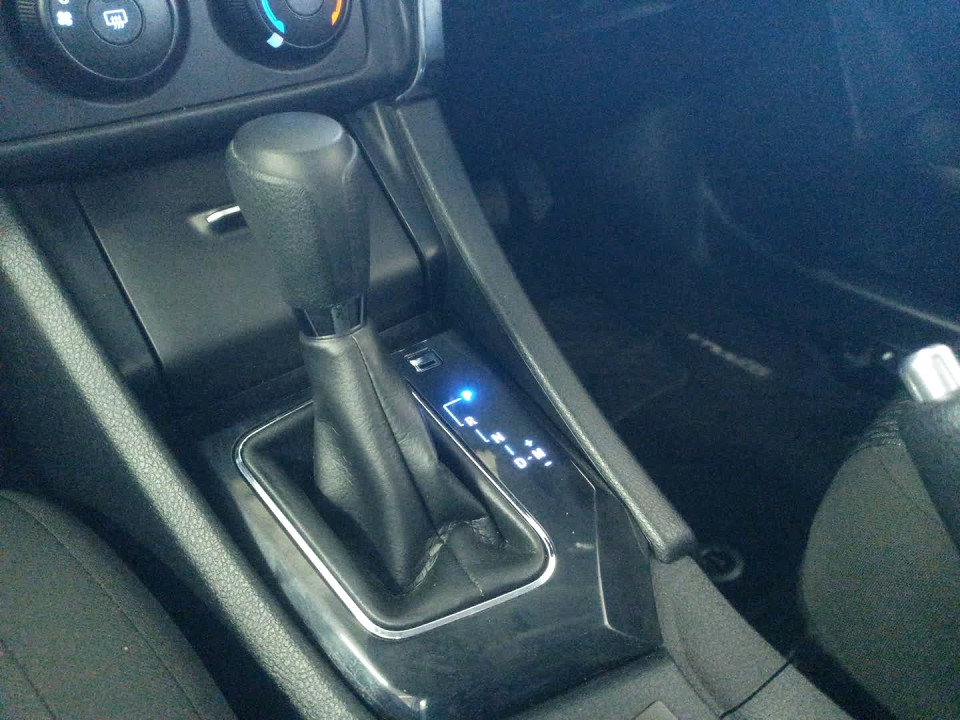 Photo 13 of 28