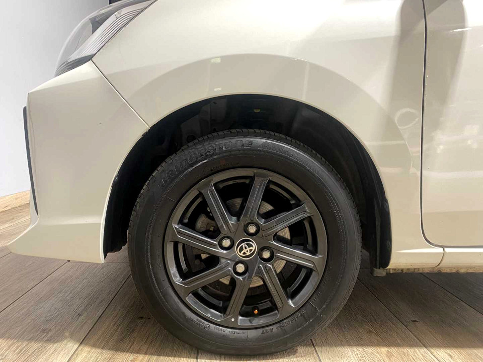 Photo 6 of 20