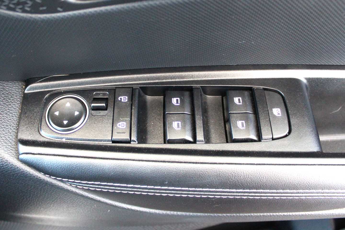 Photo 16 of 20