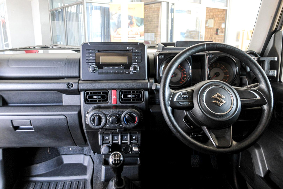 Photo 14 of 20