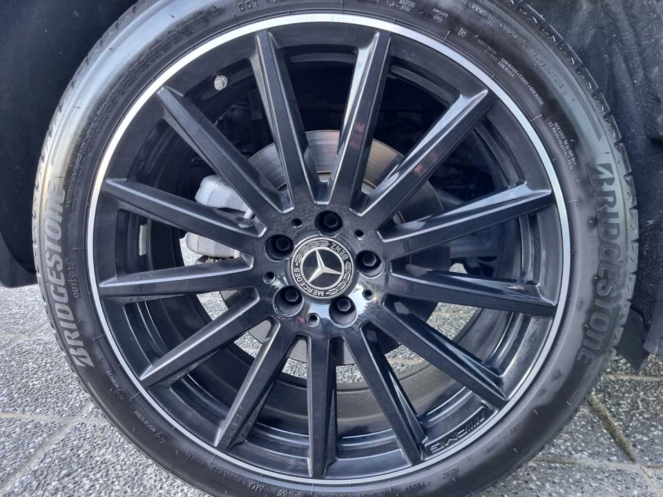 Photo 9 of 20