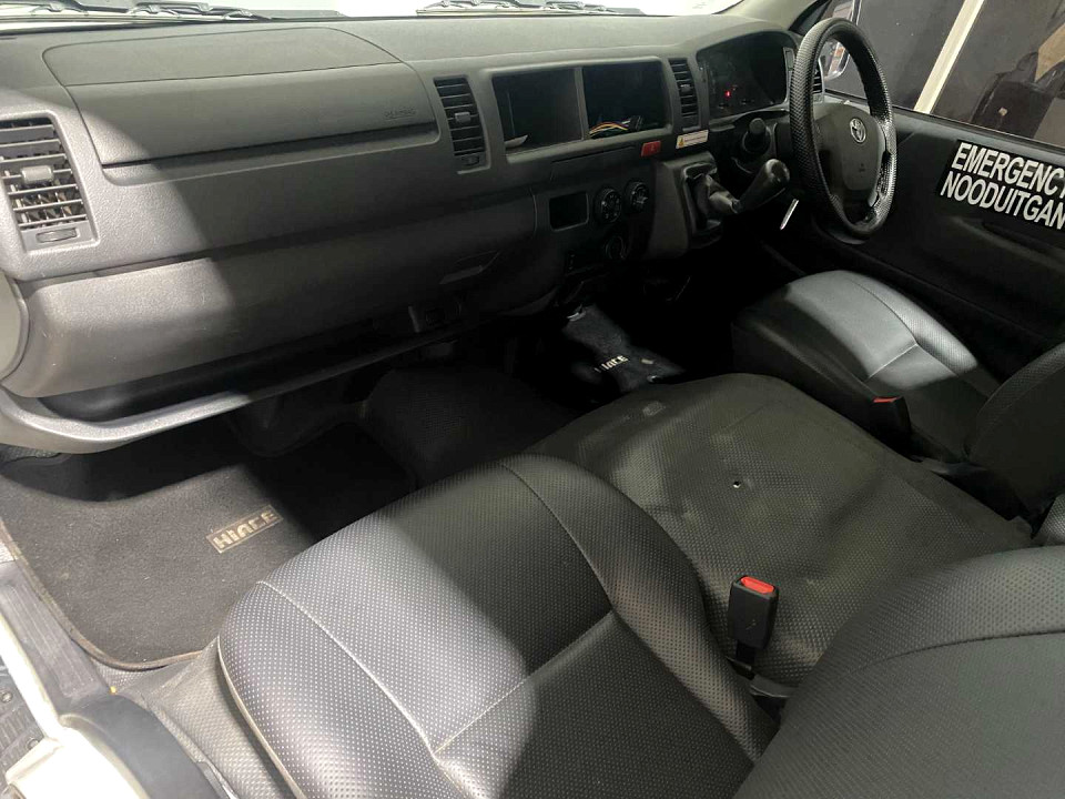 Photo 7 of 20