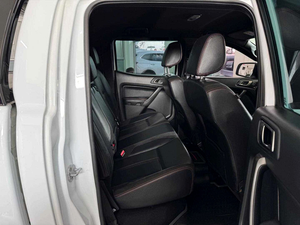 Photo 12 of 20