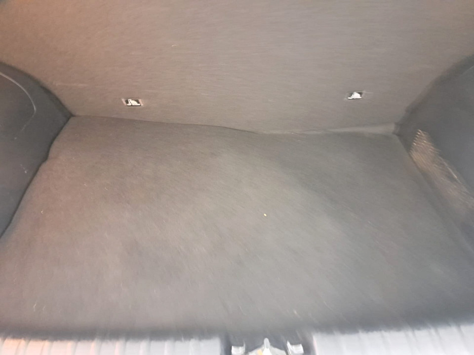 Photo 11 of 19