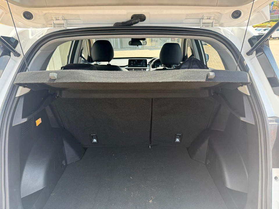 Photo 10 of 21