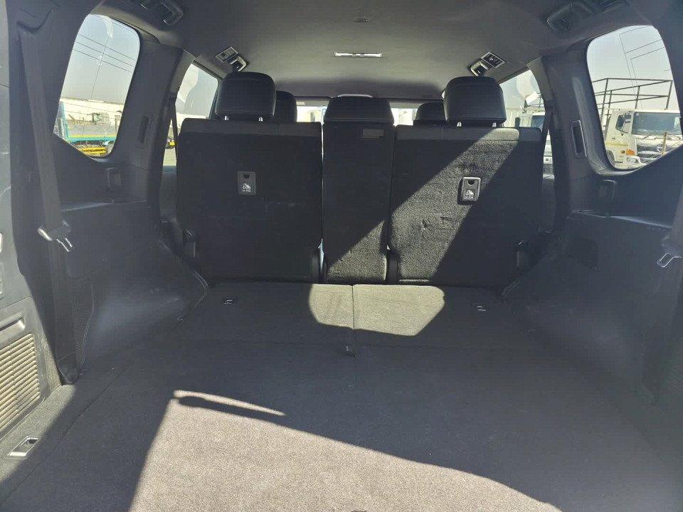 Photo 18 of 22