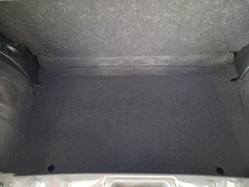Photo 11 of 12