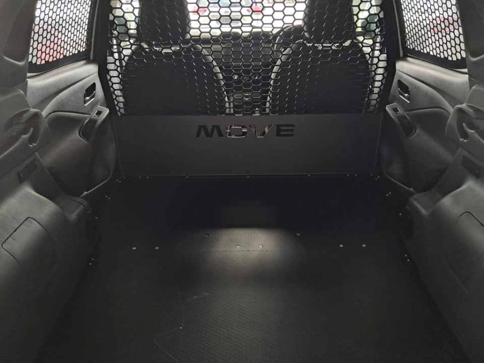 Photo 13 of 15