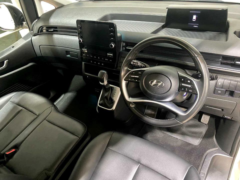 Photo 11 of 20