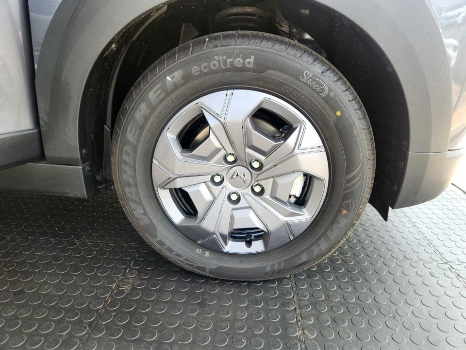 Photo 4 of 8
