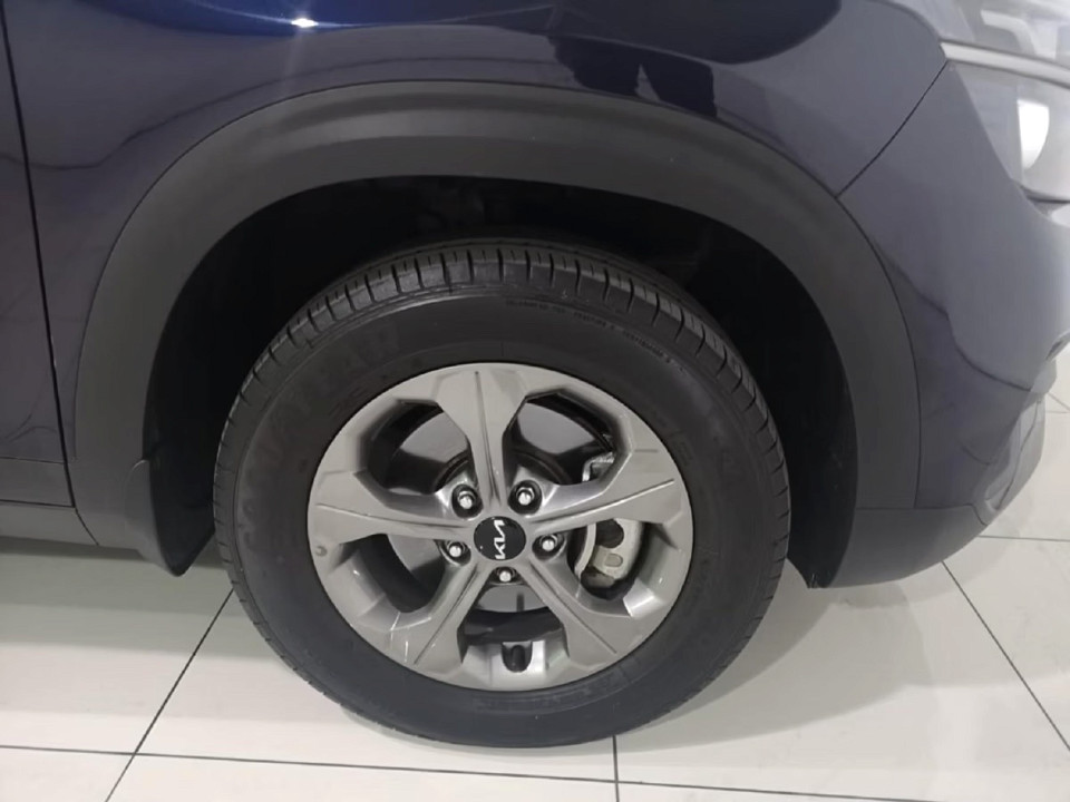 Photo 19 of 20