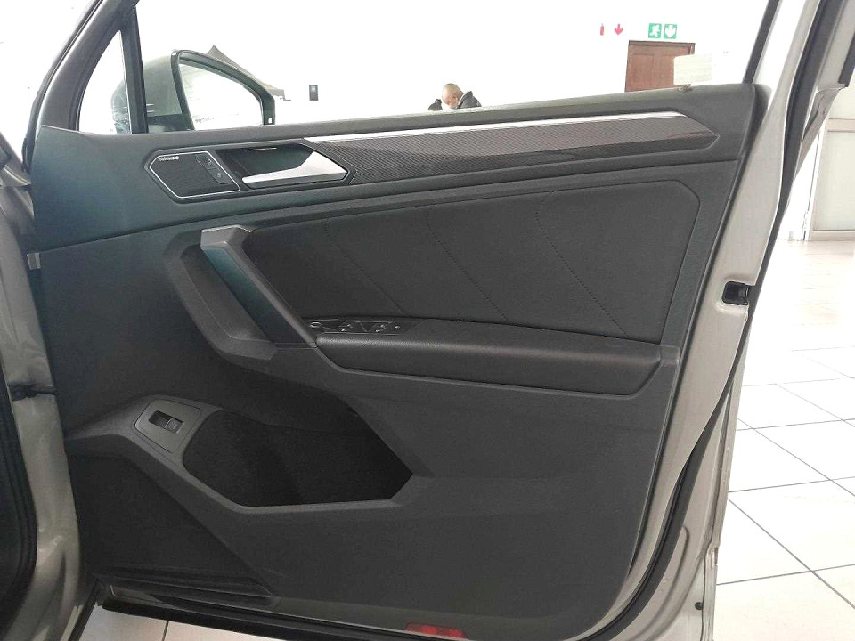 Photo 14 of 20