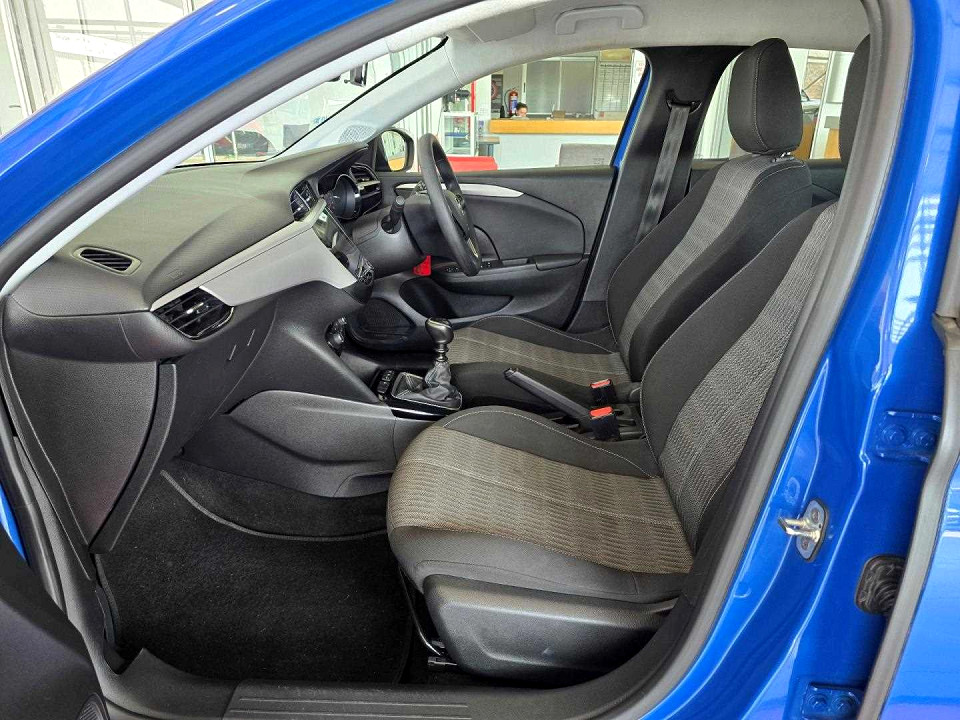 Photo 11 of 20
