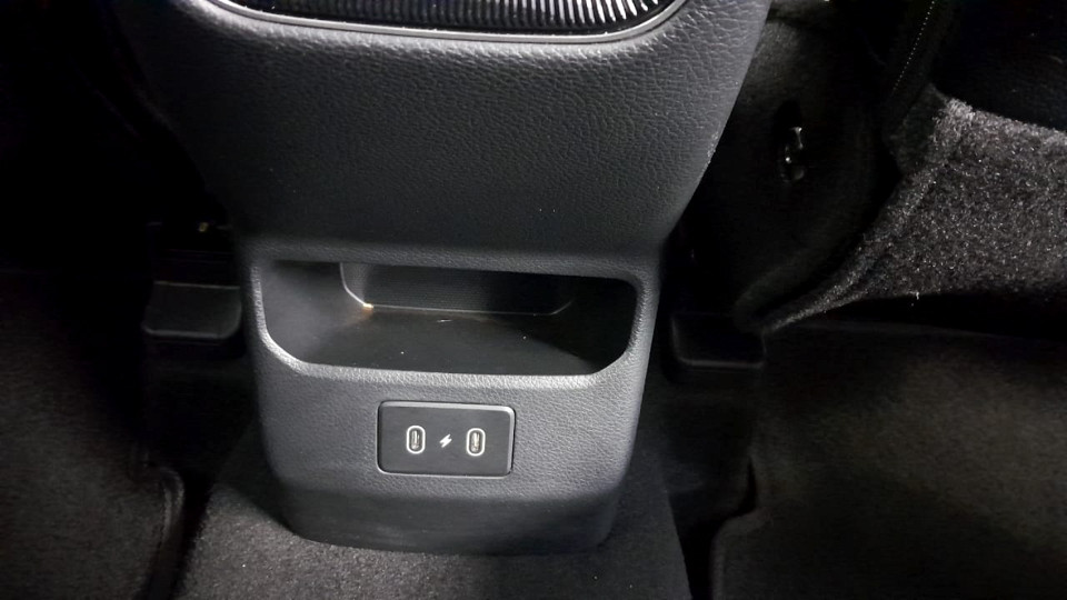 Photo 18 of 24