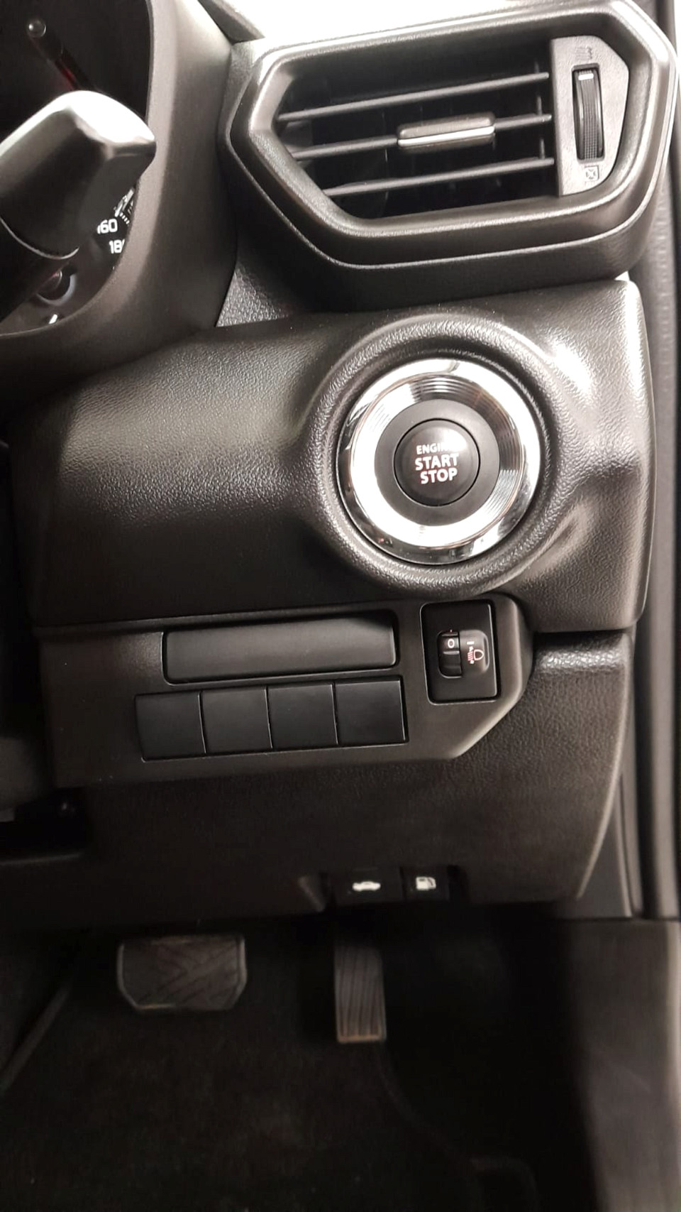Photo 14 of 31