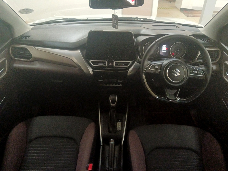 Photo 6 of 18