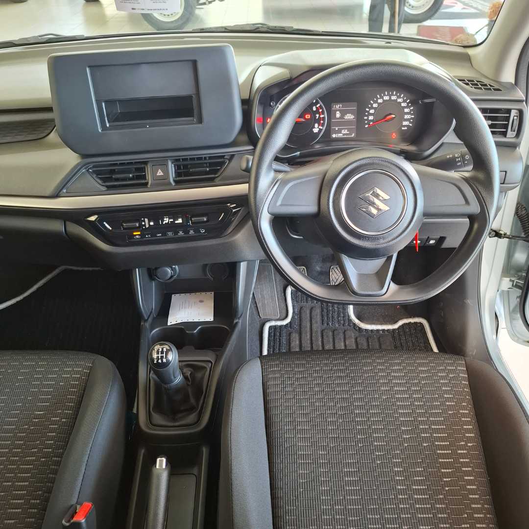 Photo 13 of 25