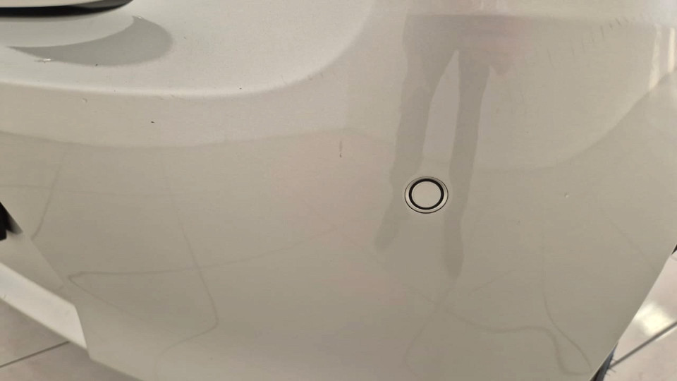 Photo 18 of 25