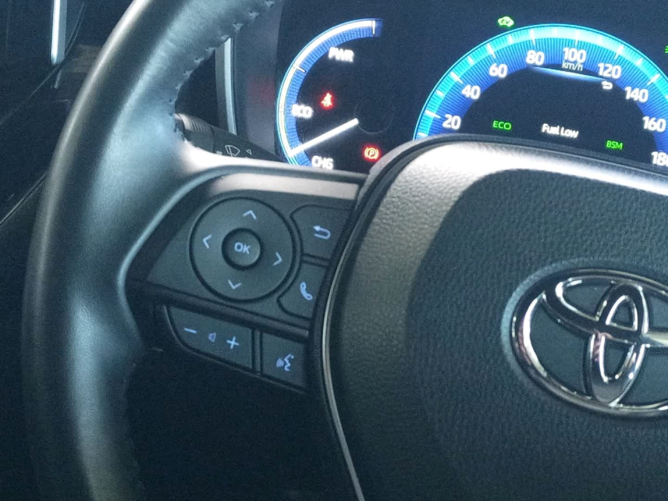 Photo 9 of 28