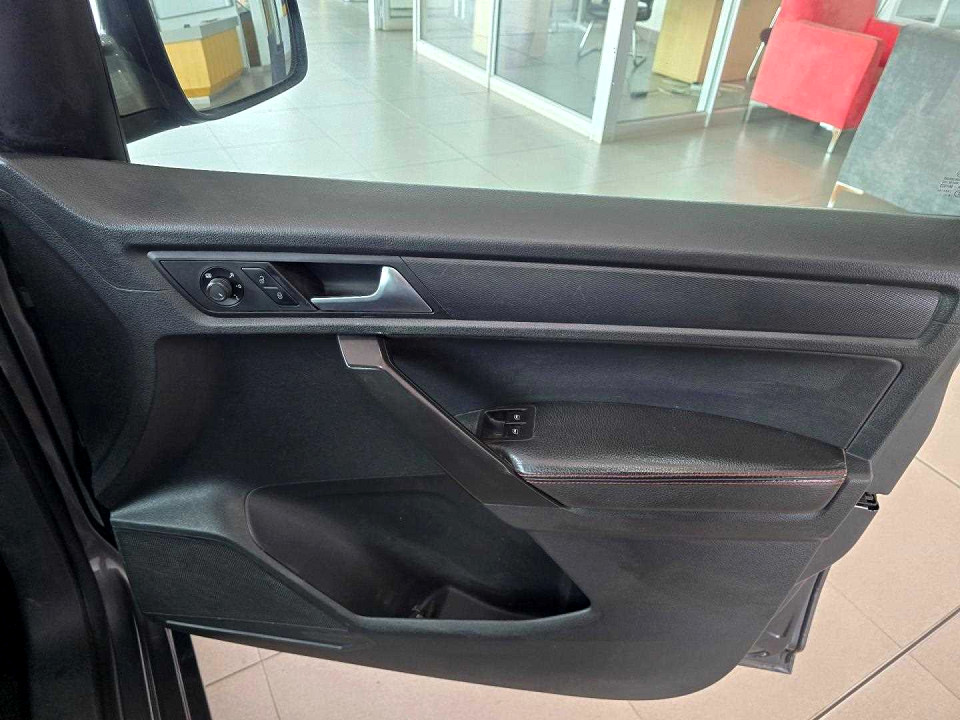 Photo 15 of 20