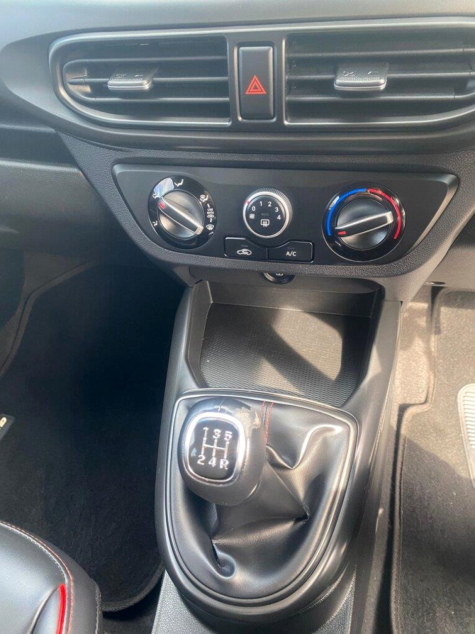 Photo 18 of 20