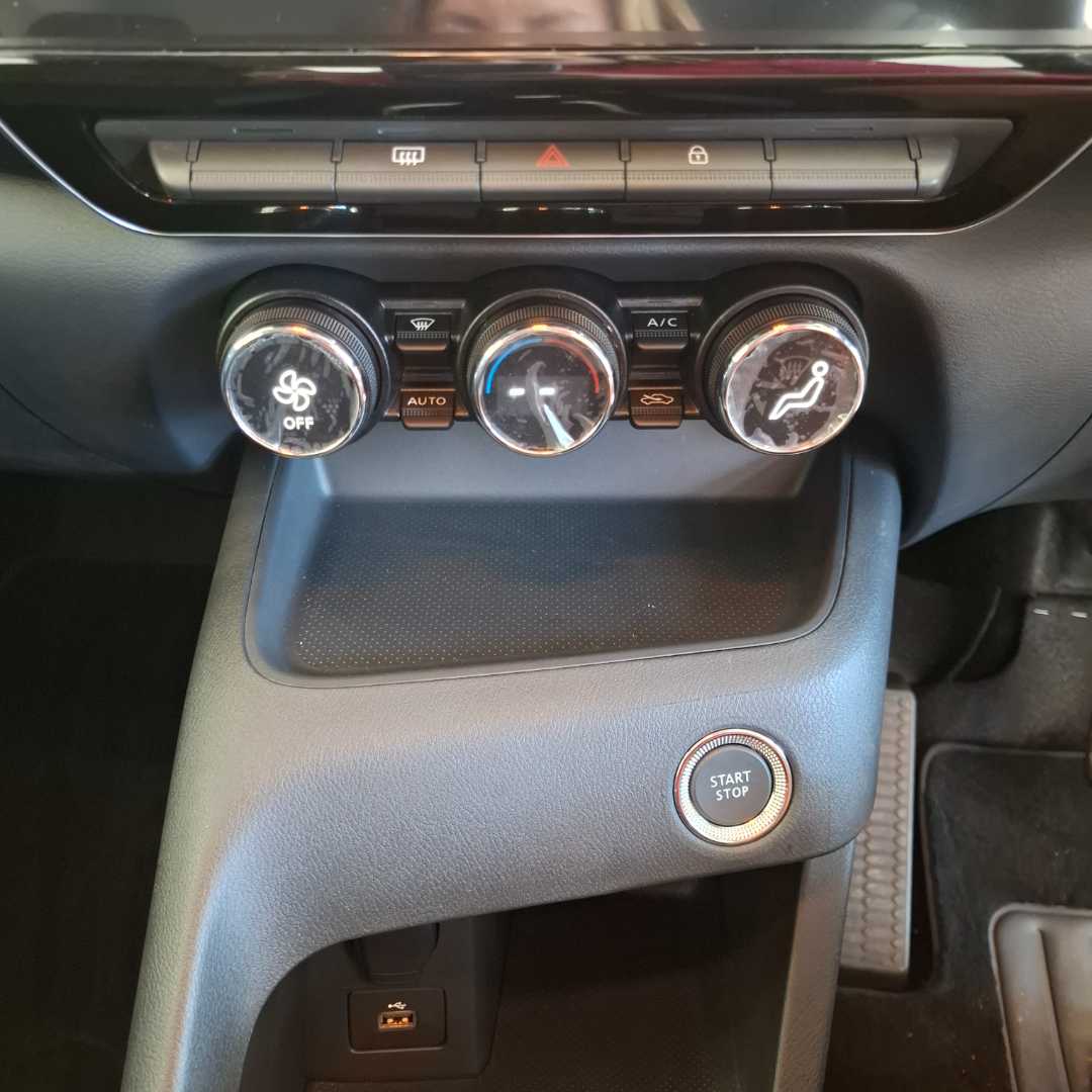 Photo 17 of 25