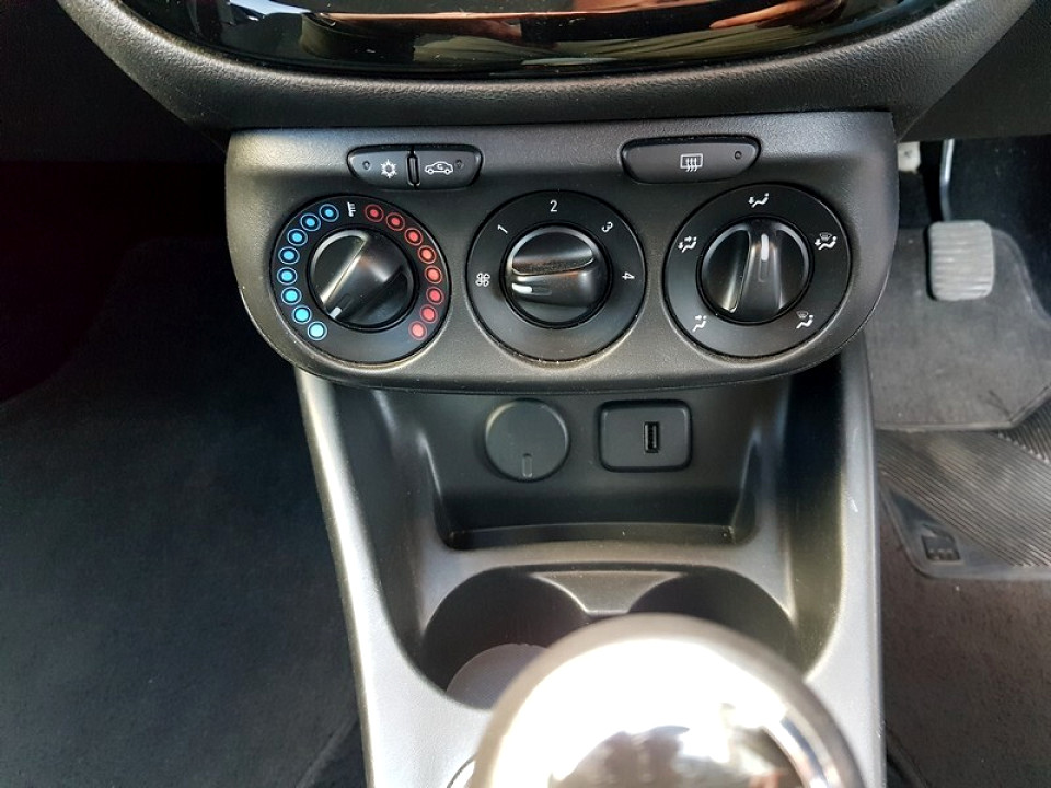 Photo 19 of 20