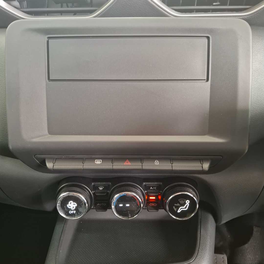 Photo 17 of 25