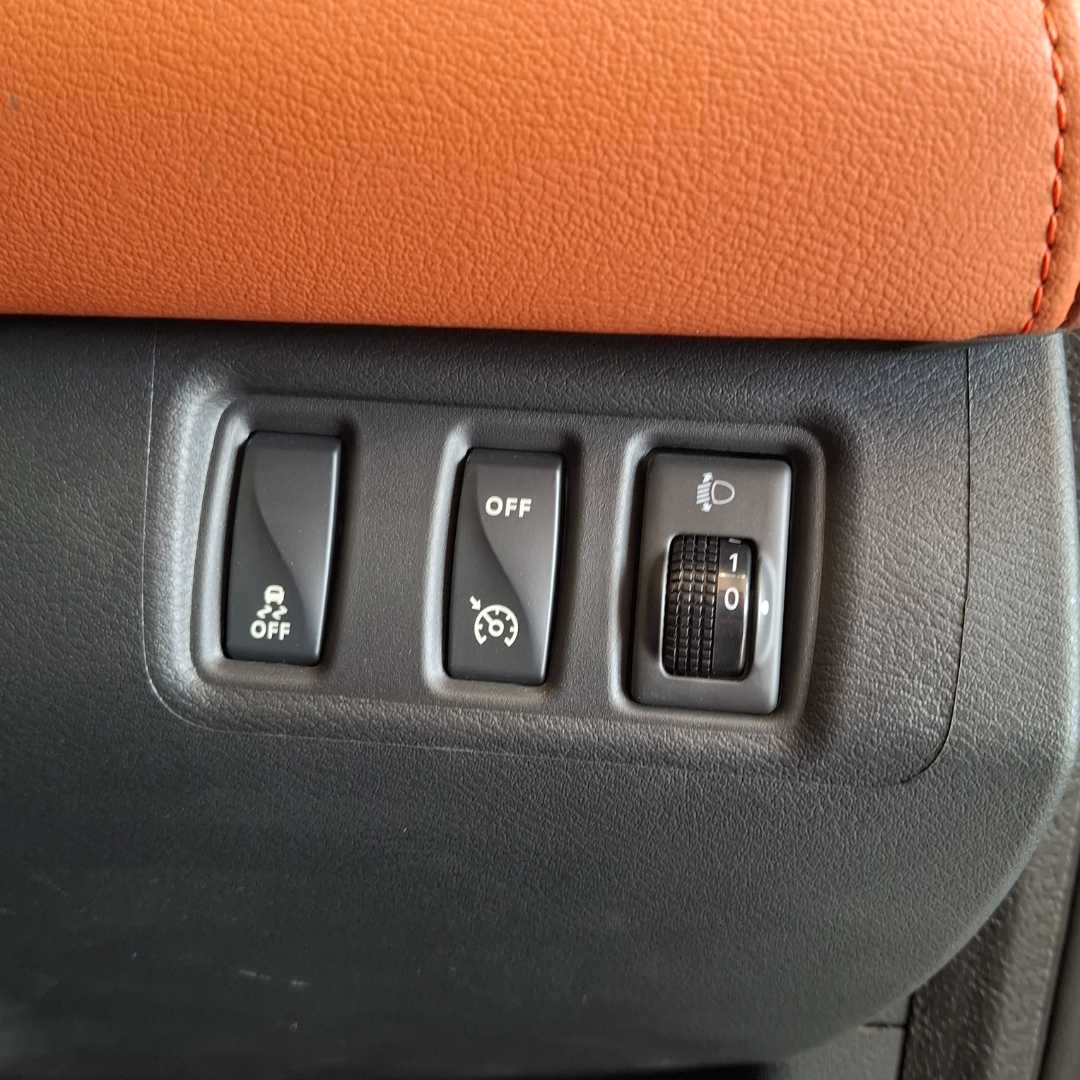 Photo 17 of 27