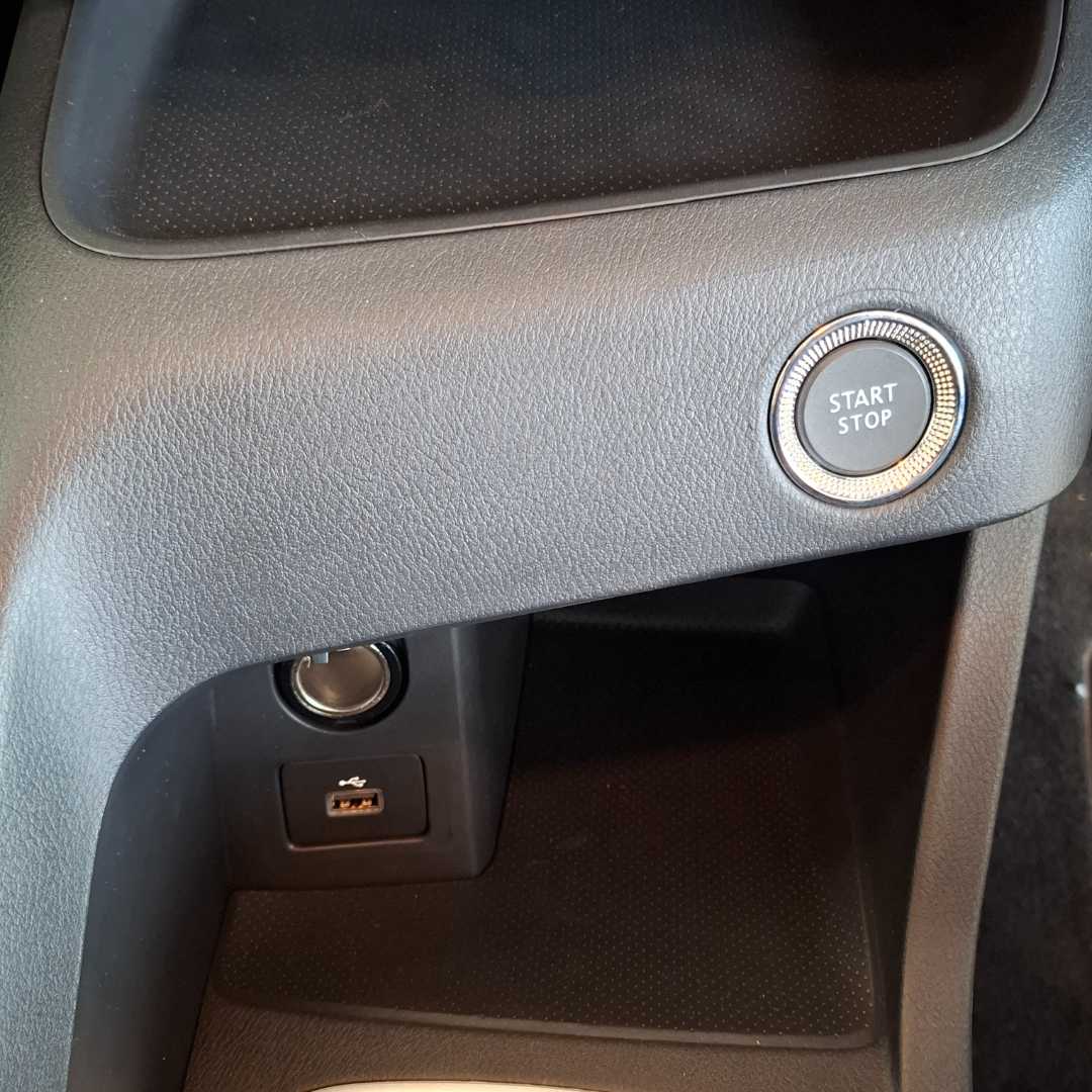 Photo 19 of 27