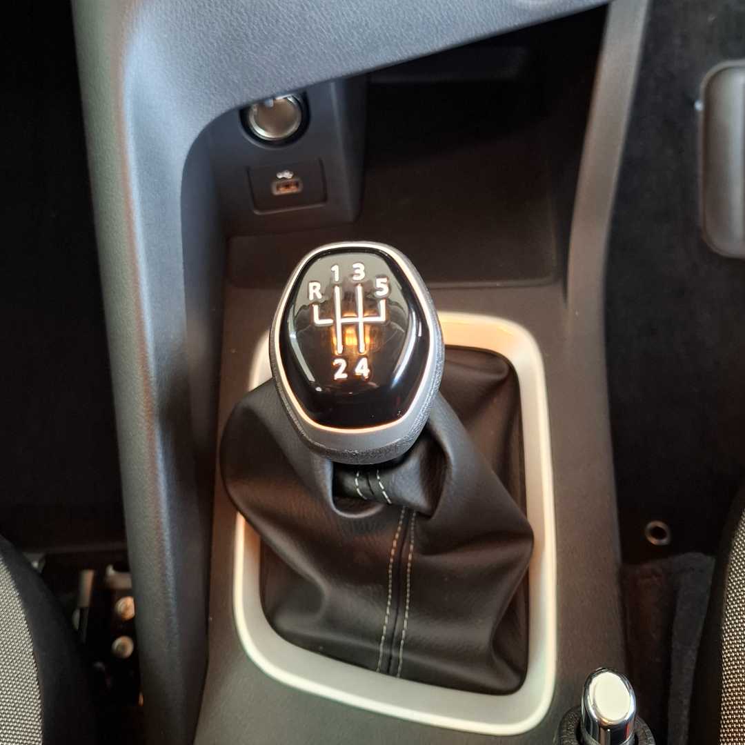 Photo 20 of 27