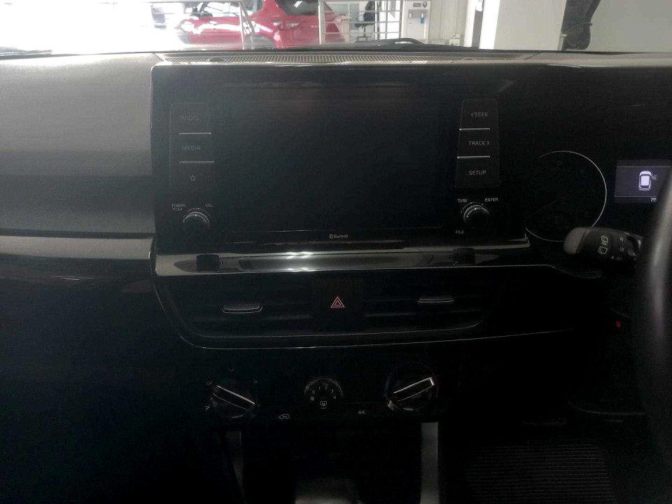 Photo 14 of 20