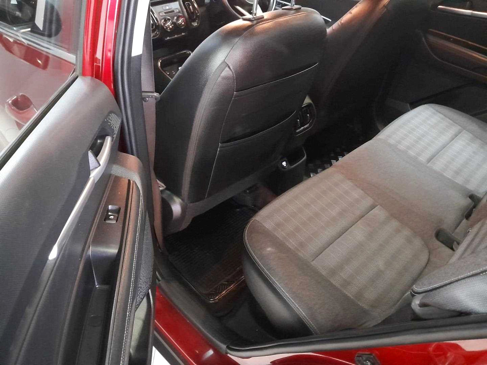 Photo 17 of 20
