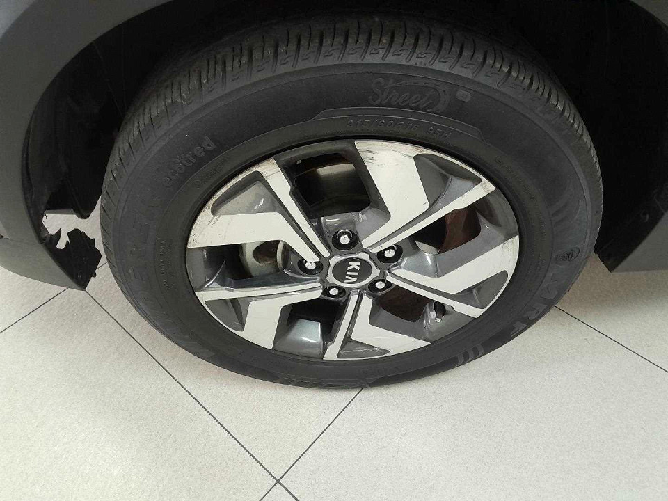 Photo 9 of 20