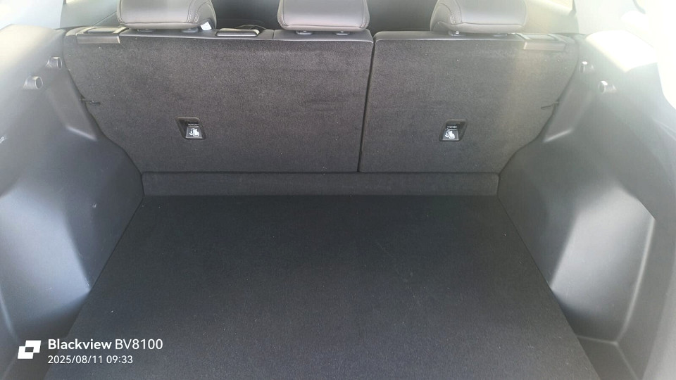 Photo 10 of 21