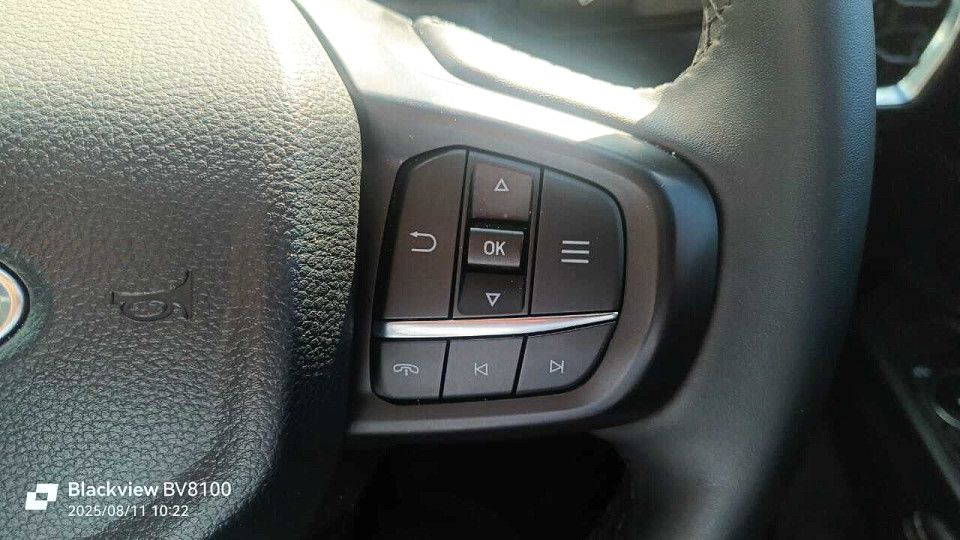 Photo 16 of 23